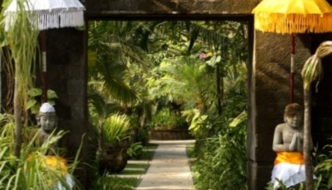 Entrance to Bungalow Rooms Area